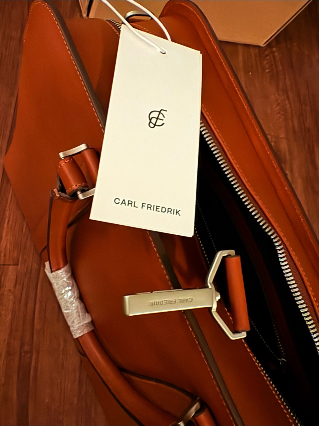 Authentic Carl Friedrik Overnight New With Tags! Open Box- Cognac — image 2 of 8